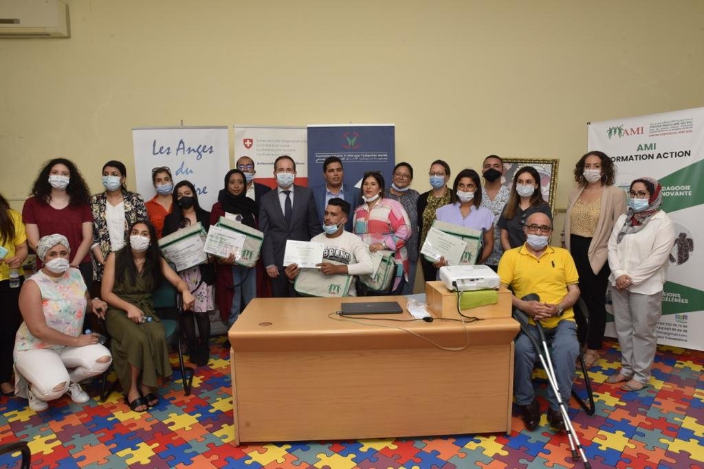 remise des diplômes aux bénéficiaires de la formation des accompagnants sociaux